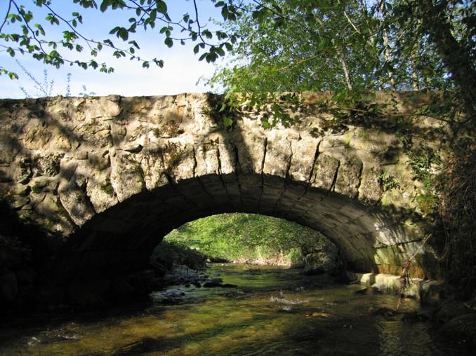 Pont sur le Nozon à Croy.